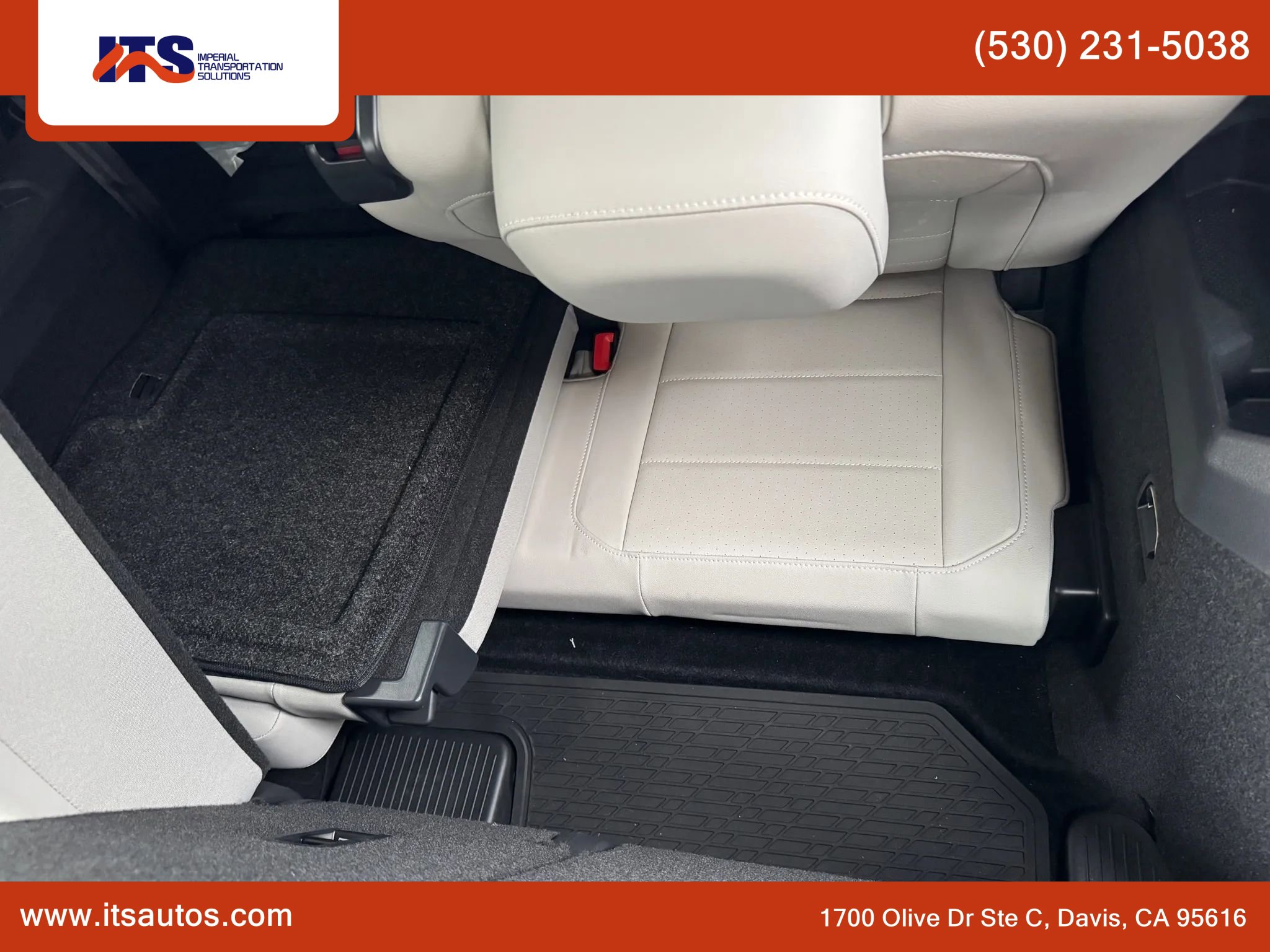 Used 2021 Volkswagen Tiguan SE image 13