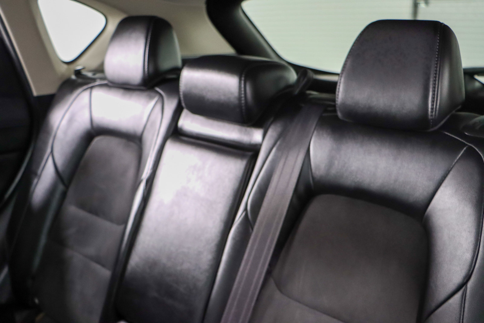 Used 2019 MAZDA CX-5 Touring image 26