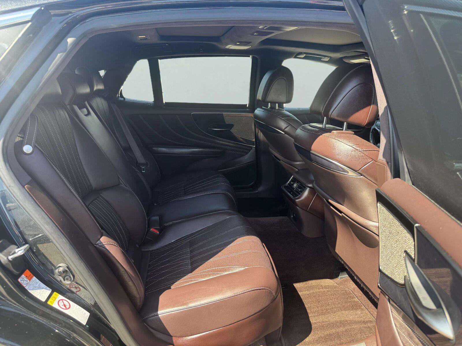 Used 2018 Lexus LS 500 AWD w/ Luxury Package image 40