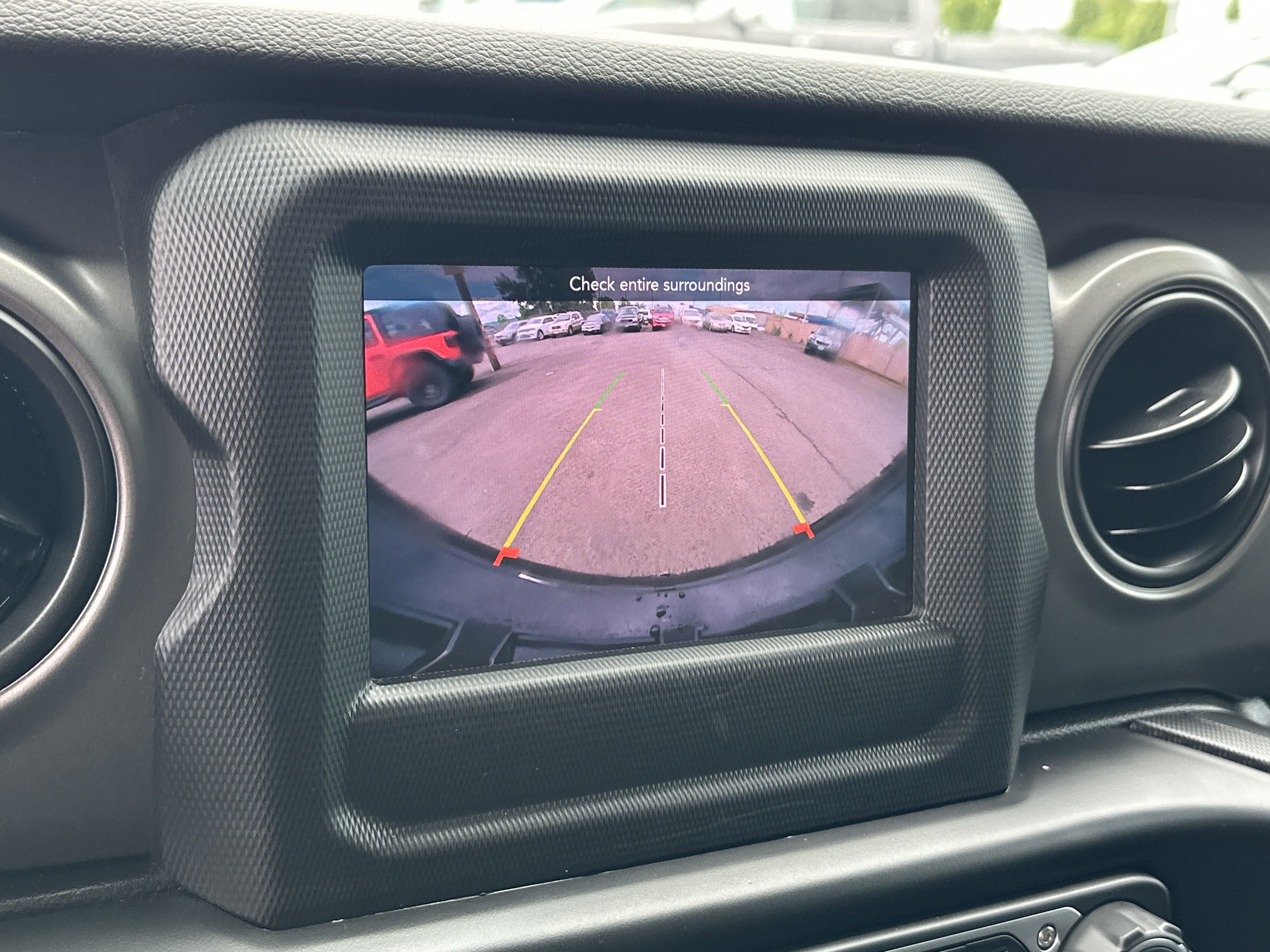 Used 2022 Jeep Wrangler Sport image 22
