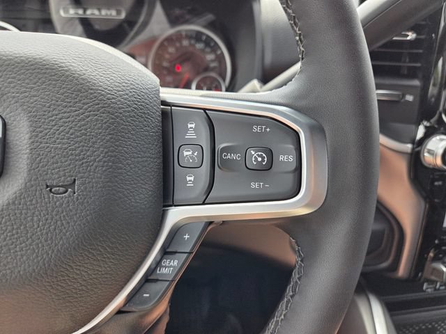 New 2026 RAM 3500 Big Horn AWD/4WD image 35
