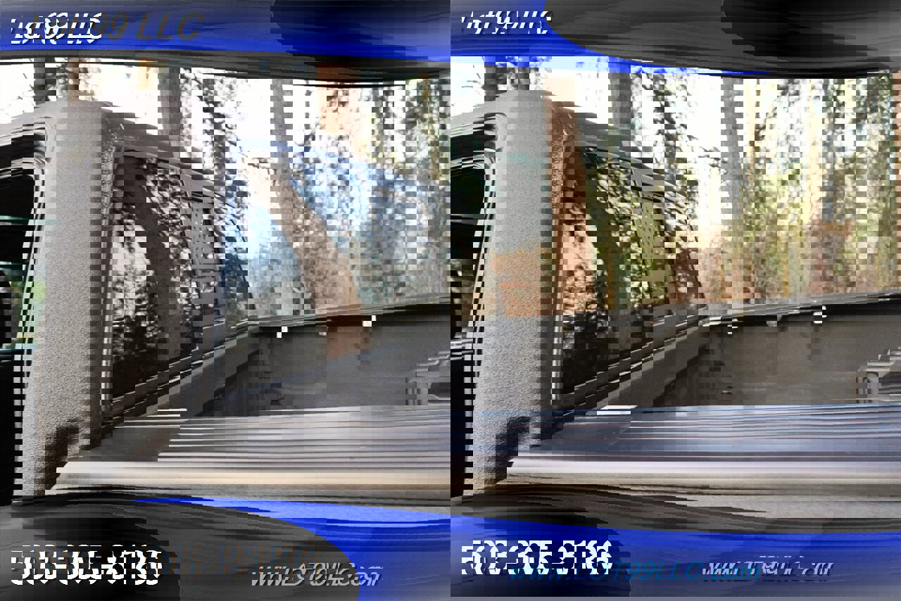 Used 2013 Ford F150 Raptor w/ Luxury Equipment Group image 16