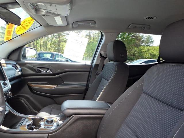 Used 2022 GMC Acadia SLE w/ Driver Convenience Package AWD/4WD image 12
