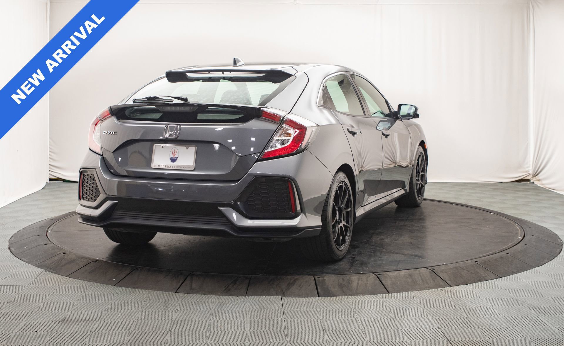 Used 2018 Honda Civic EX-L image 4