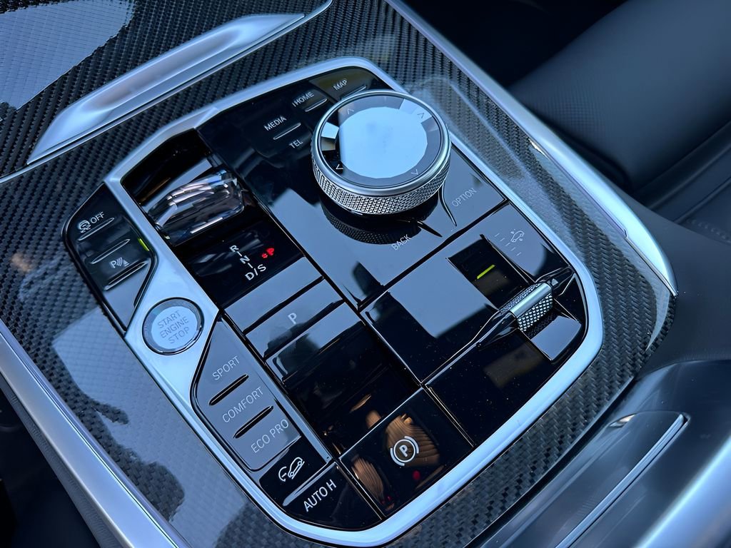 New 2027 BMW X7 M60i AWD/4WD image 18