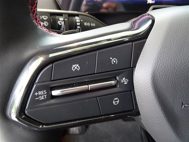 Used 2024 Chevrolet Equinox EV RS image 11