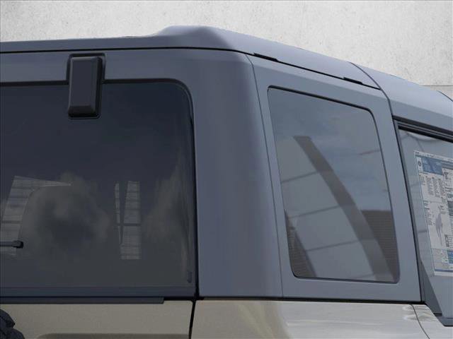 New 2025 Ford Bronco Outer Banks w/ Sasquatch Package image 25