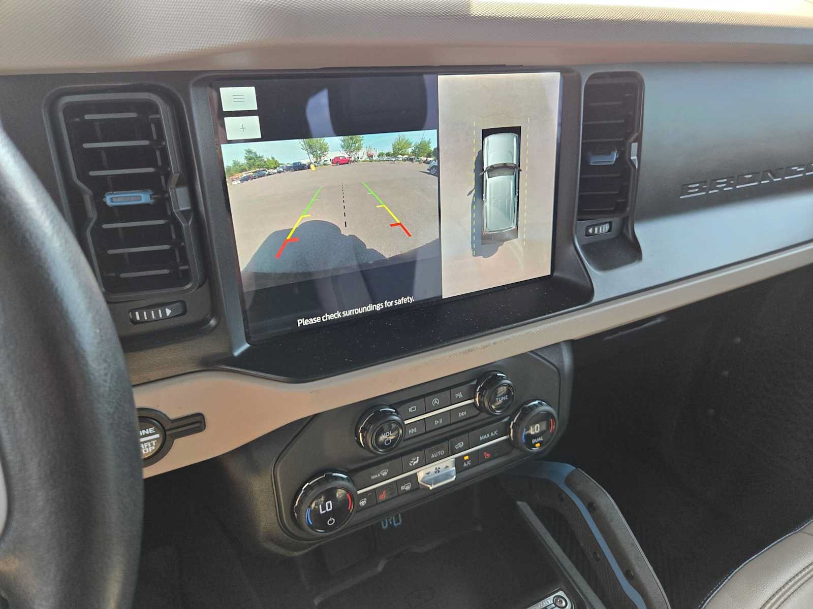 Used 2023 Ford Bronco Wildtrak AWD/4WD image 29