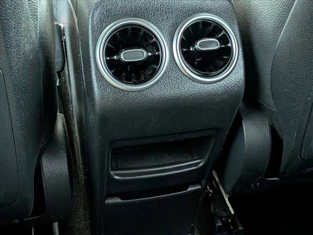 Used 2022 Mercedes-Benz GLA 250 4MATIC image 21