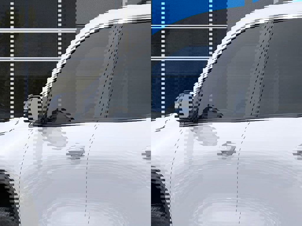 New 2026 Chevrolet Traverse LT w/ Driver Confidence Package image 12