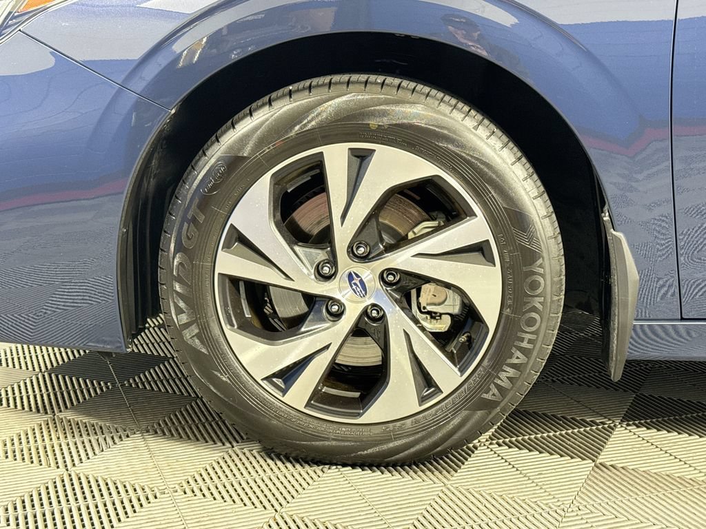 Used 2025 Subaru Legacy Premium AWD/4WD image 29