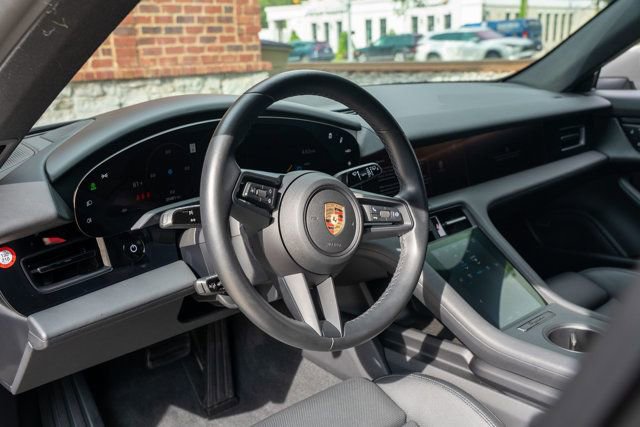 Used 2024 Porsche Taycan 4S w/ Premium Package AWD/4WD image 23