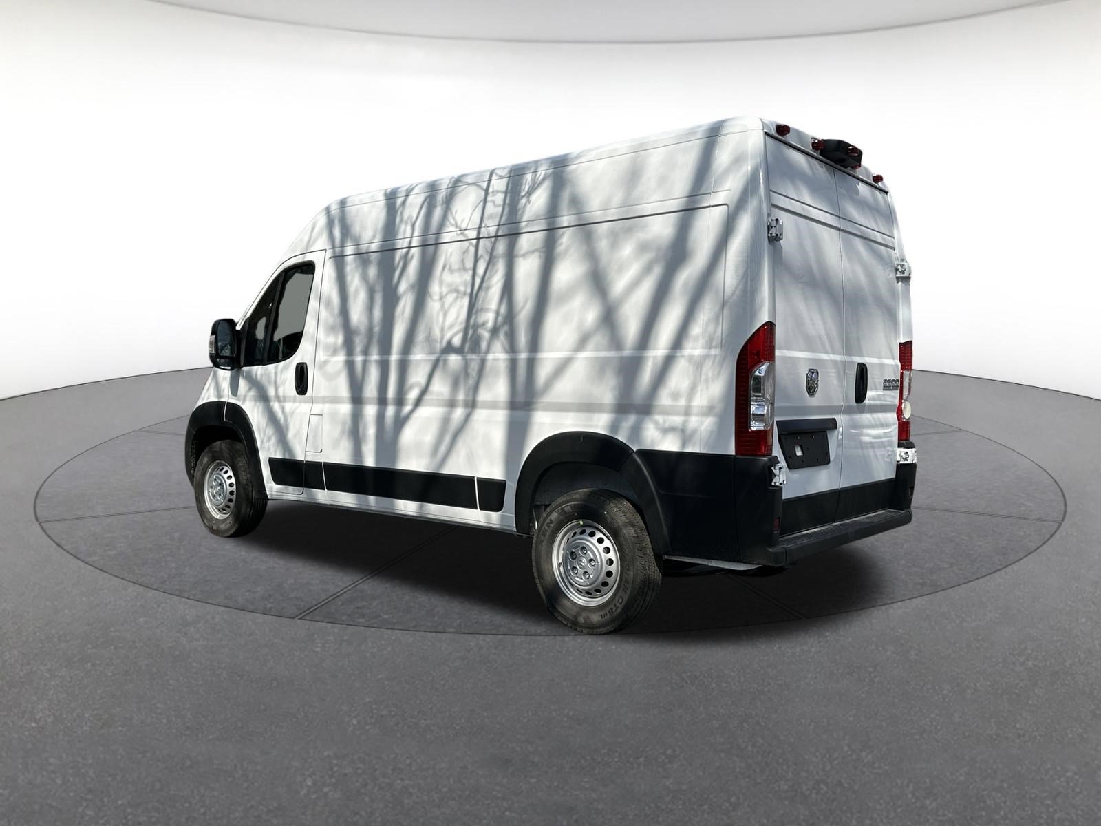 New 2026 RAM ProMaster 2500 w/ Convenience Group FWD image 3