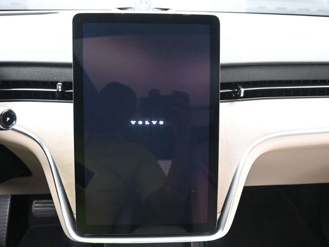 Used 2025 Volvo EX90 Ultra image 11