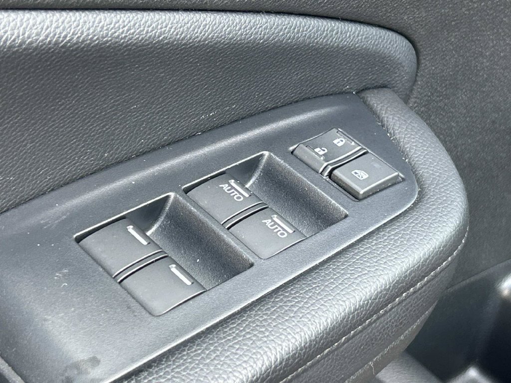 Used 2020 Honda Passport Touring image 25