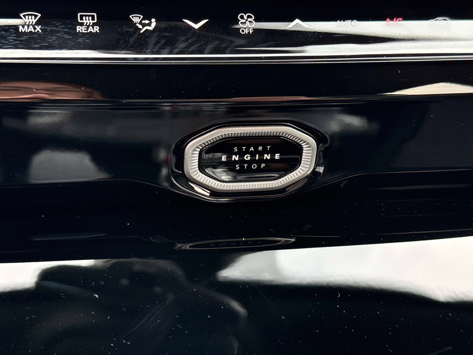 New 2026 Jeep Grand Cherokee Limited AWD/4WD image 29