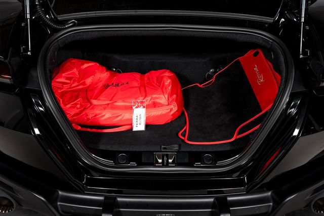 Used 2024 Ferrari Roma RWD image 8