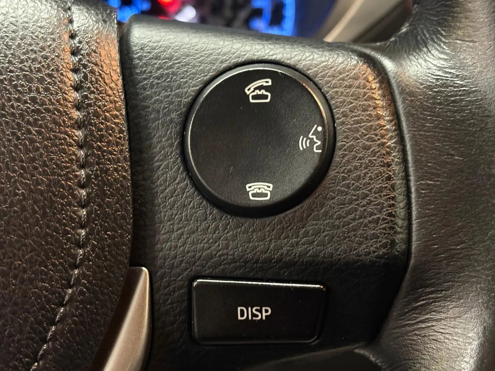 Used 2015 Toyota Corolla S FWD image 32