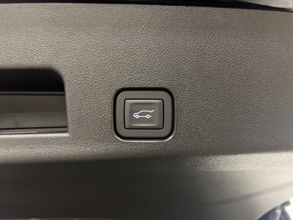 New 2026 Buick Enclave Sport Touring w/ Power Package image 7