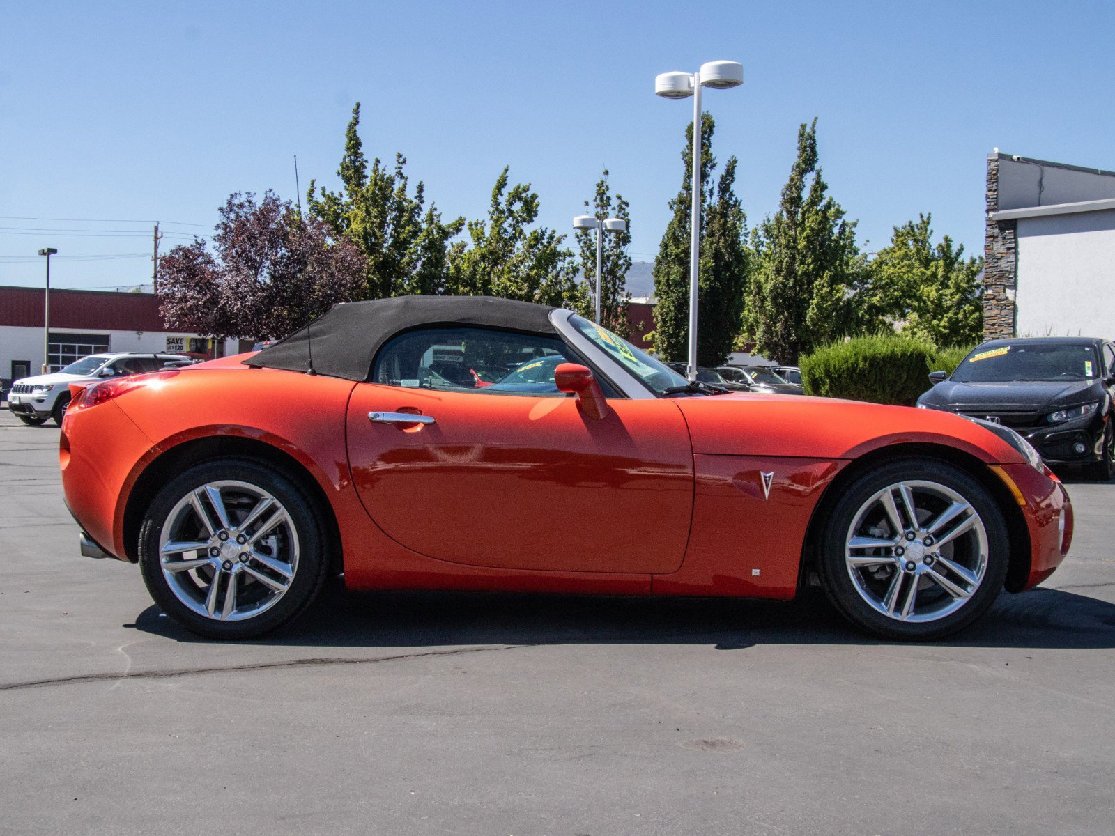 Used 2009 Pontiac Solstice Street Edition image 8