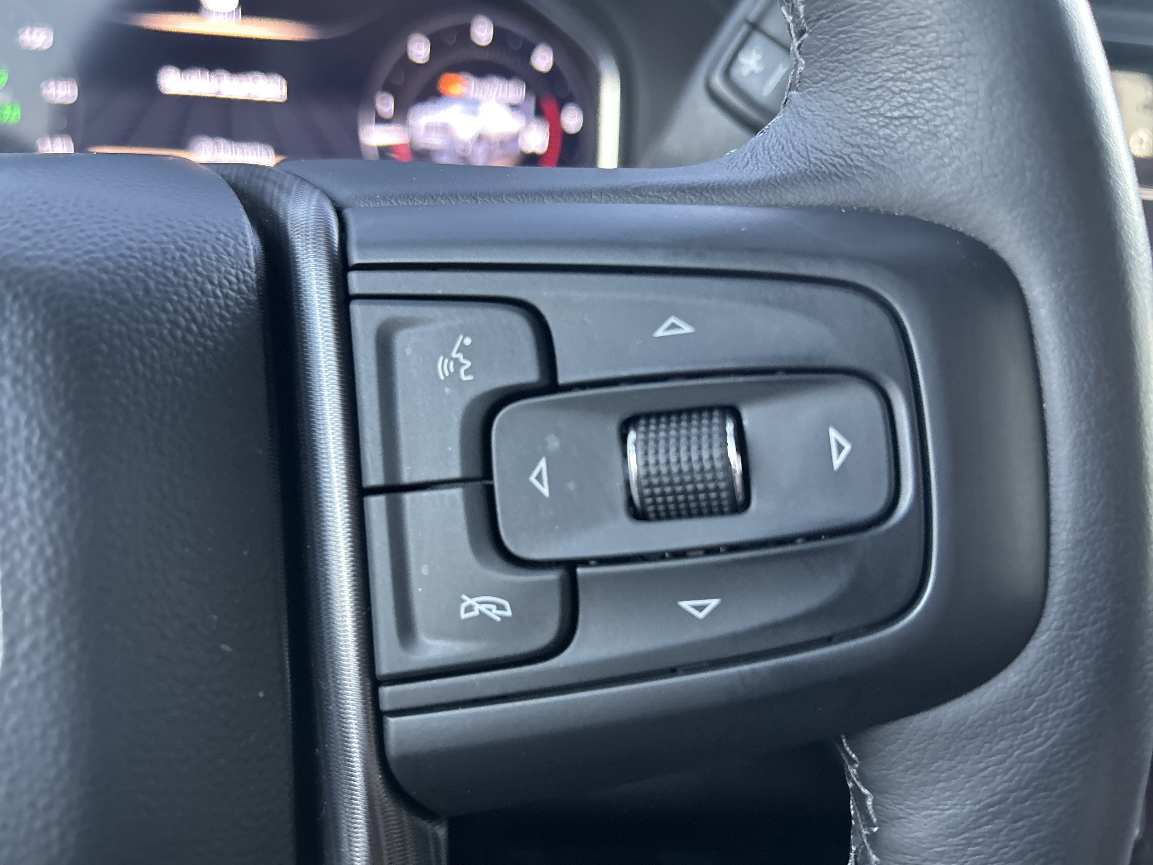 Used 2025 GMC Sierra 2500 Denali Ultimate w/ Max Trailering Package image 18