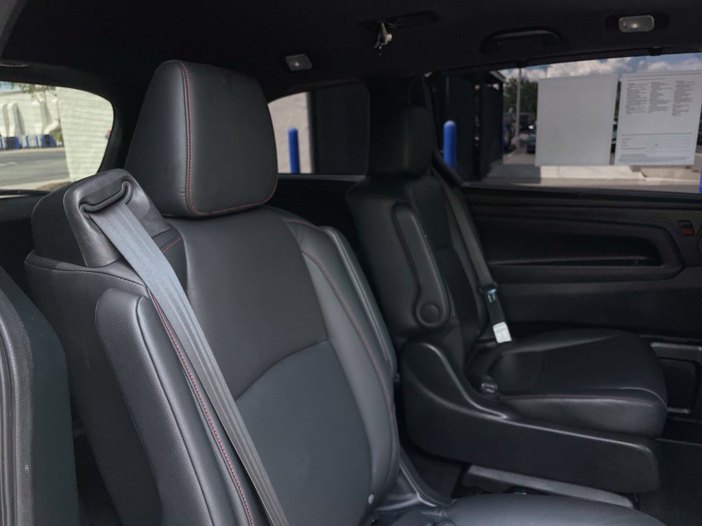 Certified 2024 Honda Odyssey Sport image 35