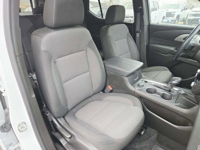 Used 2023 Chevrolet Traverse LT image 14
