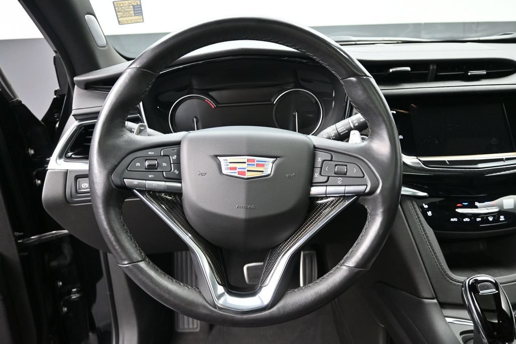 Certified 2023 Cadillac XT6 Sport w/ LPO, Floor Liner Package AWD/4WD image 10