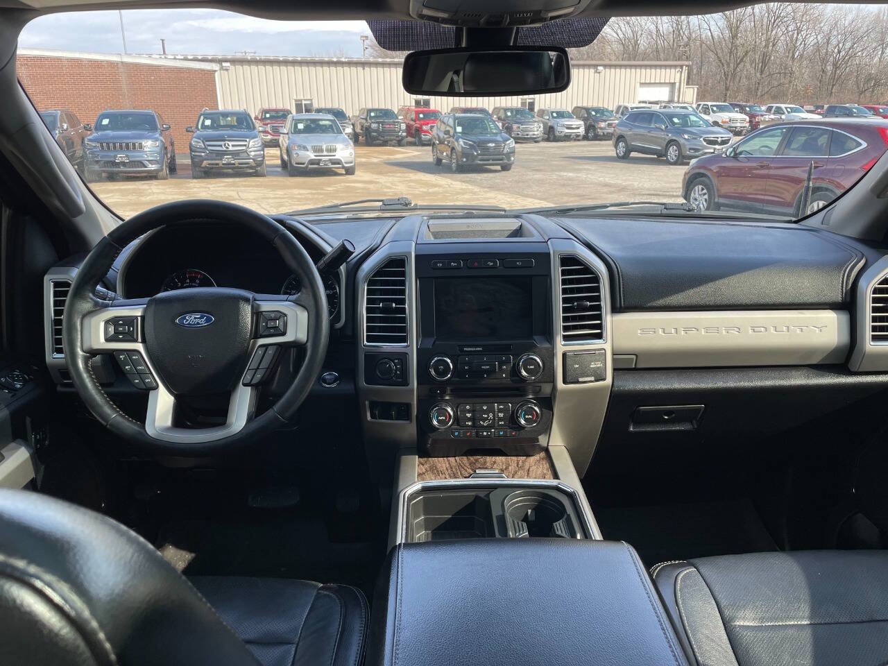 Used 2017 Ford F350 Lariat w/ Lariat Ultimate Package AWD/4WD image 24