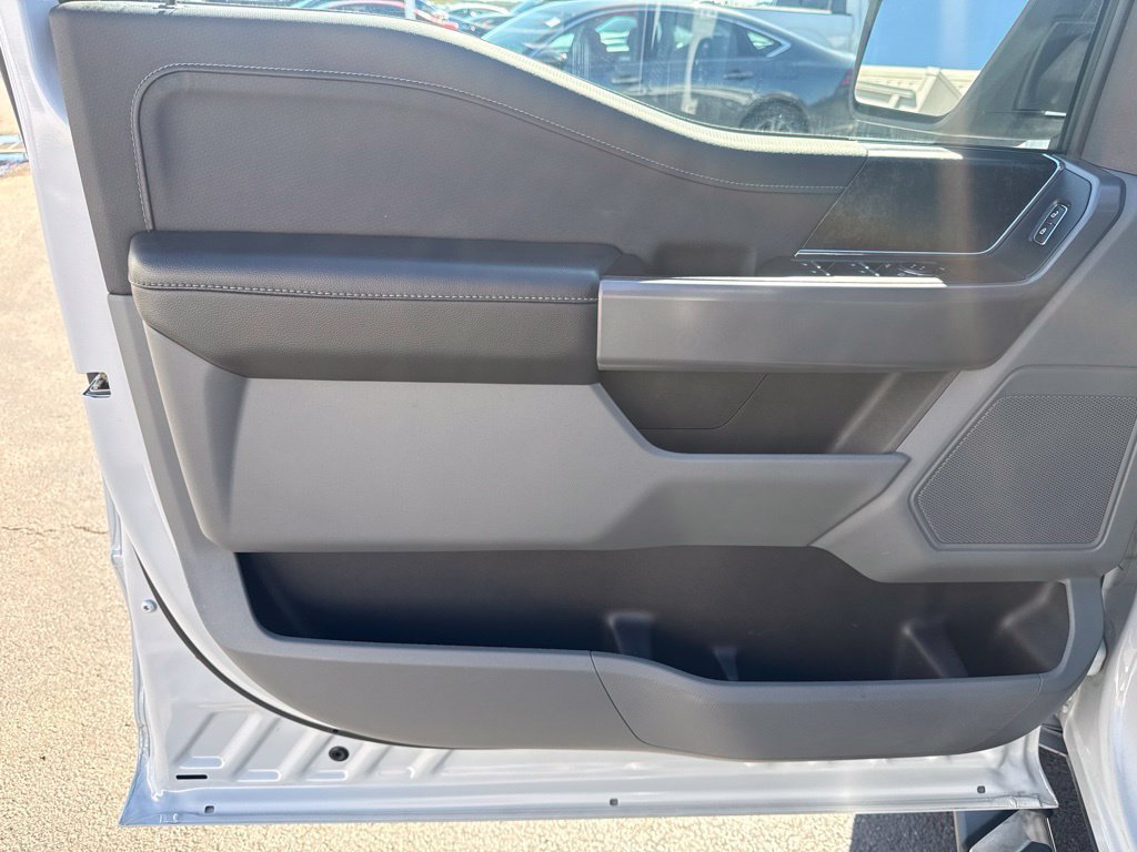Used 2022 Ford F150 XLT w/ Equipment Group 302A High AWD/4WD image 28