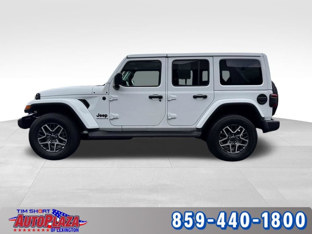 Used 2026 Jeep Wrangler Unlimited Sahara AWD/4WD image 12