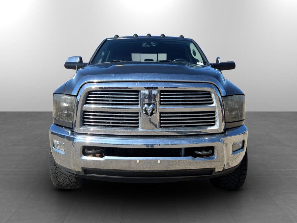 Used 2010 Dodge Ram 3500 Truck Laramie image 4
