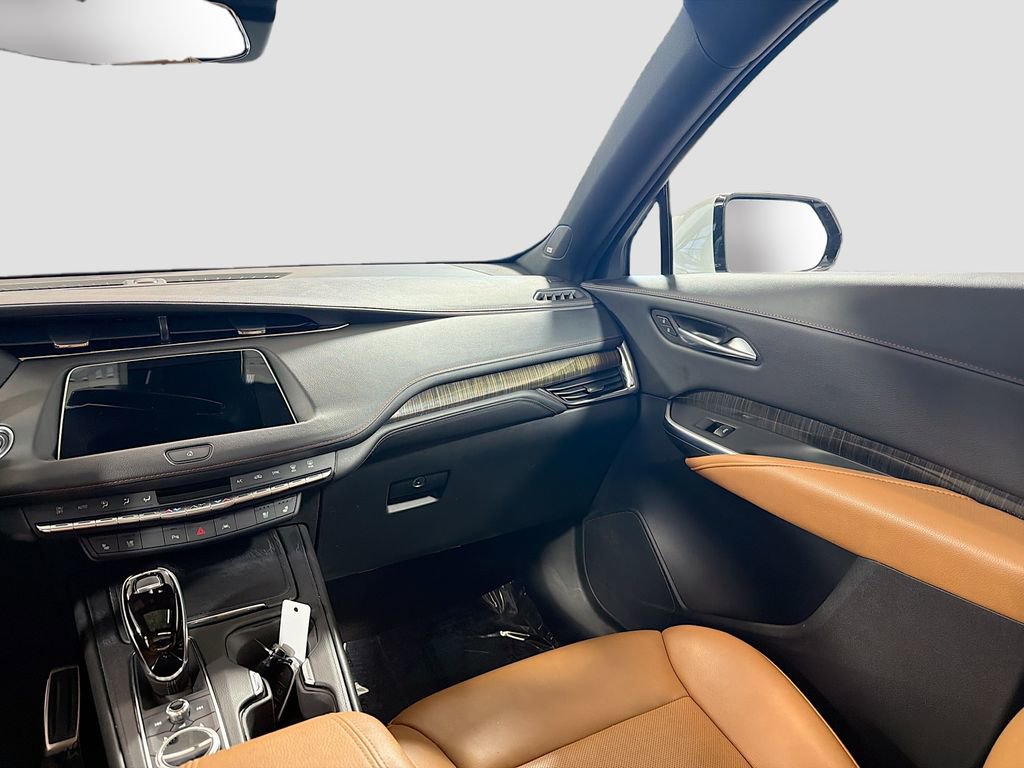 Used 2023 Cadillac XT4 Sport image 25
