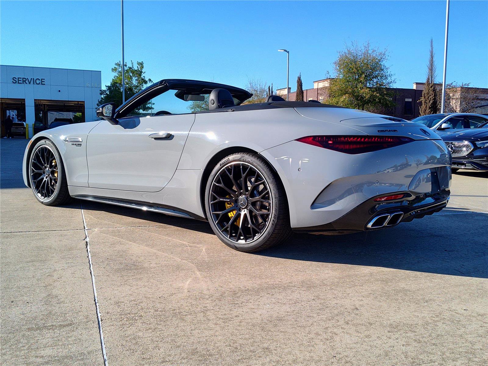 Used 2022 Mercedes-Benz SL 63 AMG 4MATIC image 5