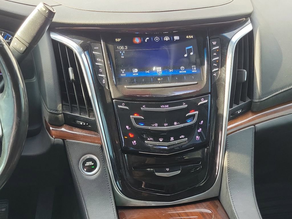 Used 2017 Cadillac Escalade ESV Premium Luxury image 30
