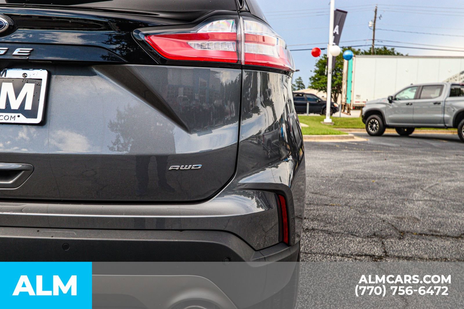 Used 2024 Ford Edge Titanium image 18