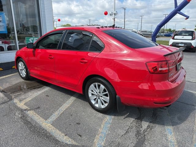 Used 2015 Volkswagen Jetta TDI SE FWD image 9