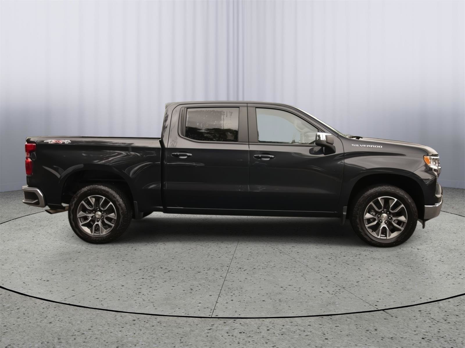 Used 2023 Chevrolet Silverado 1500 LT AWD/4WD image 24