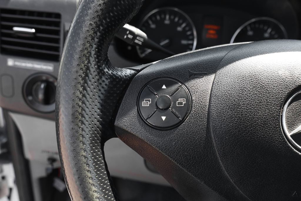 Used 2018 Mercedes-Benz Sprinter 3500 image 29