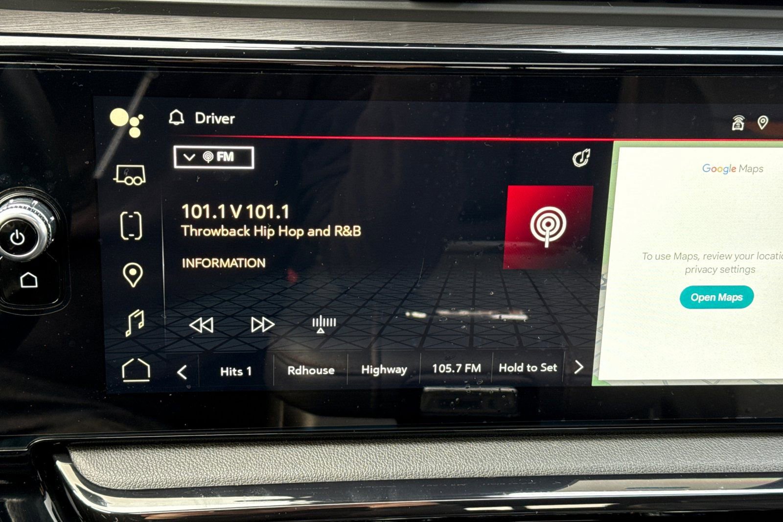 Used 2024 GMC Sierra 2500 AT4 w/ AT4 Preferred Package image 18