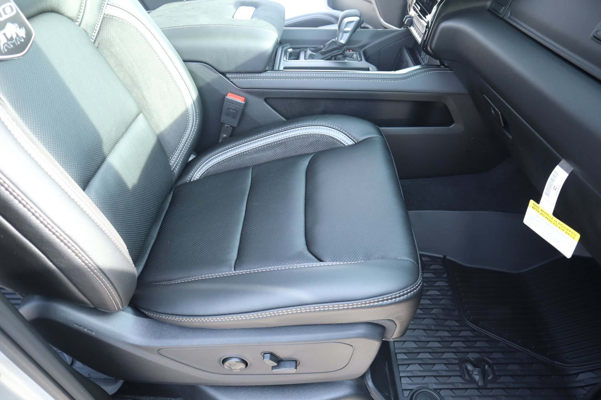New 2026 RAM 1500 RHO AWD/4WD image 14