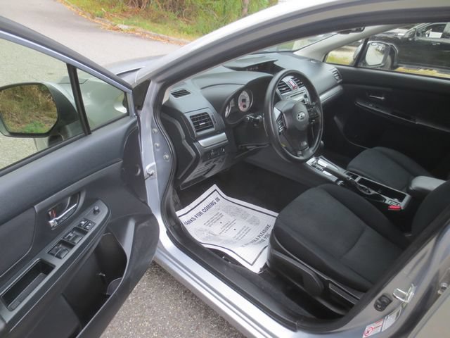 Used 2013 Subaru Impreza 2.0i Premium w/ All-Weather Pkg AWD/4WD image 7