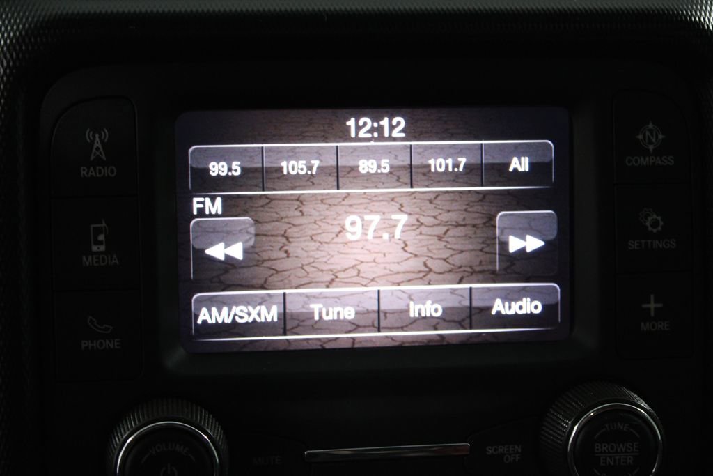 Used 2021 Jeep Gladiator Sport image 29