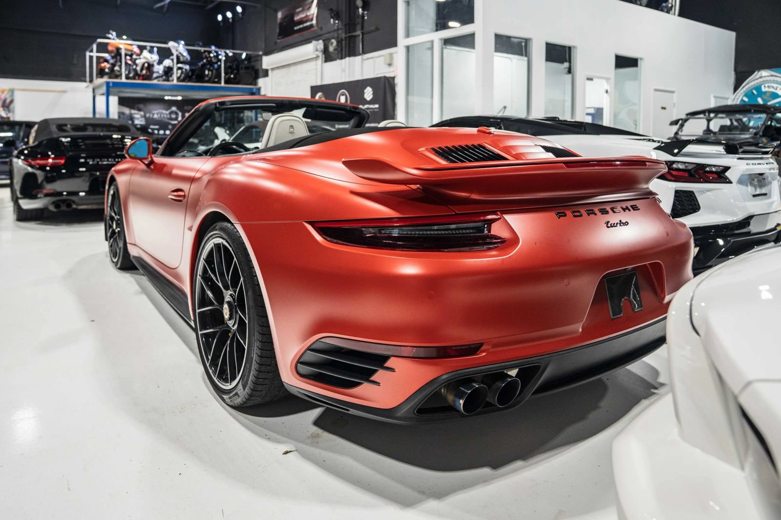 Used 2017 Porsche 911 Turbo S AWD/4WD image 9