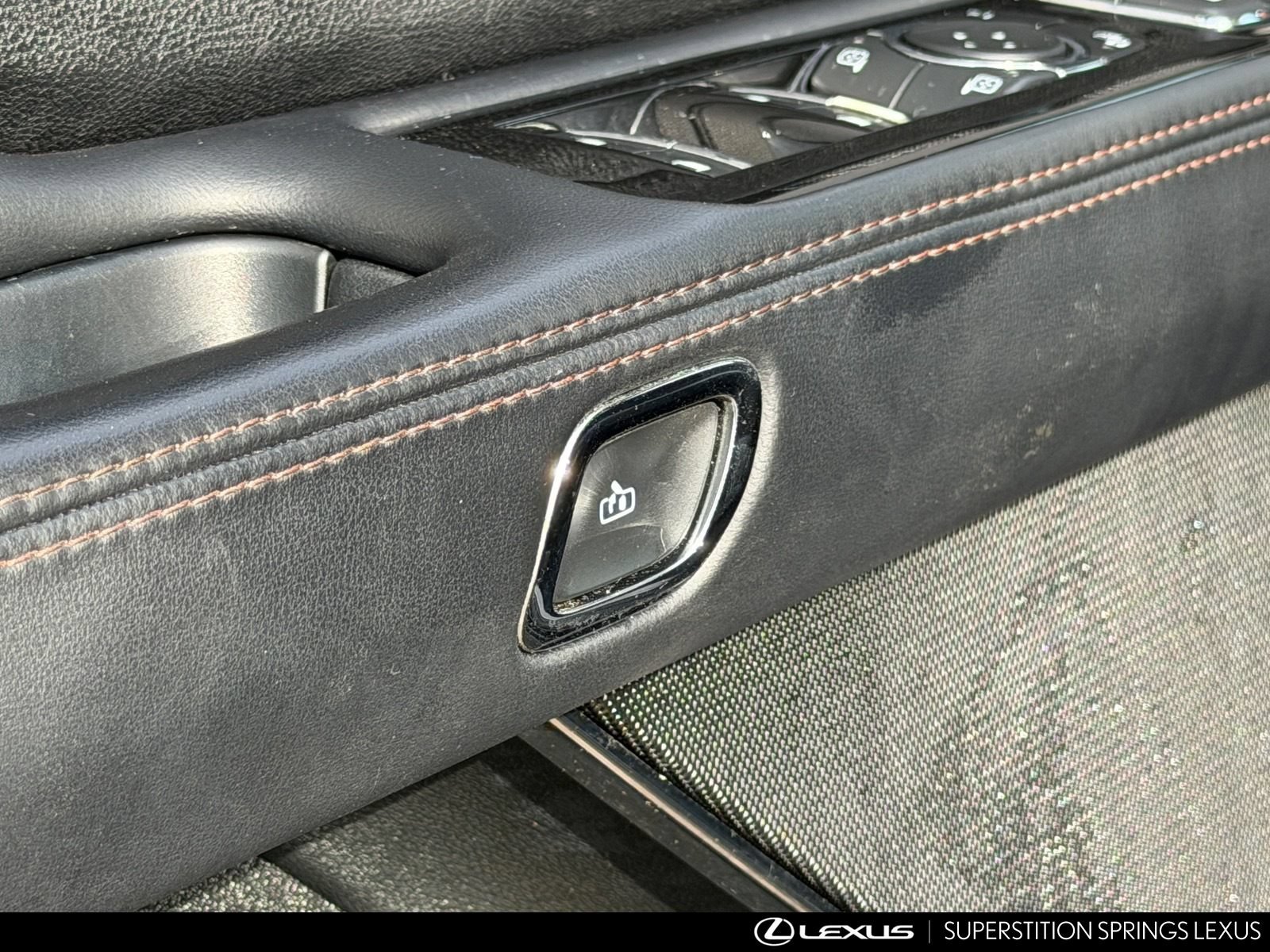 Used 2023 Lincoln Aviator Reserve RWD image 15