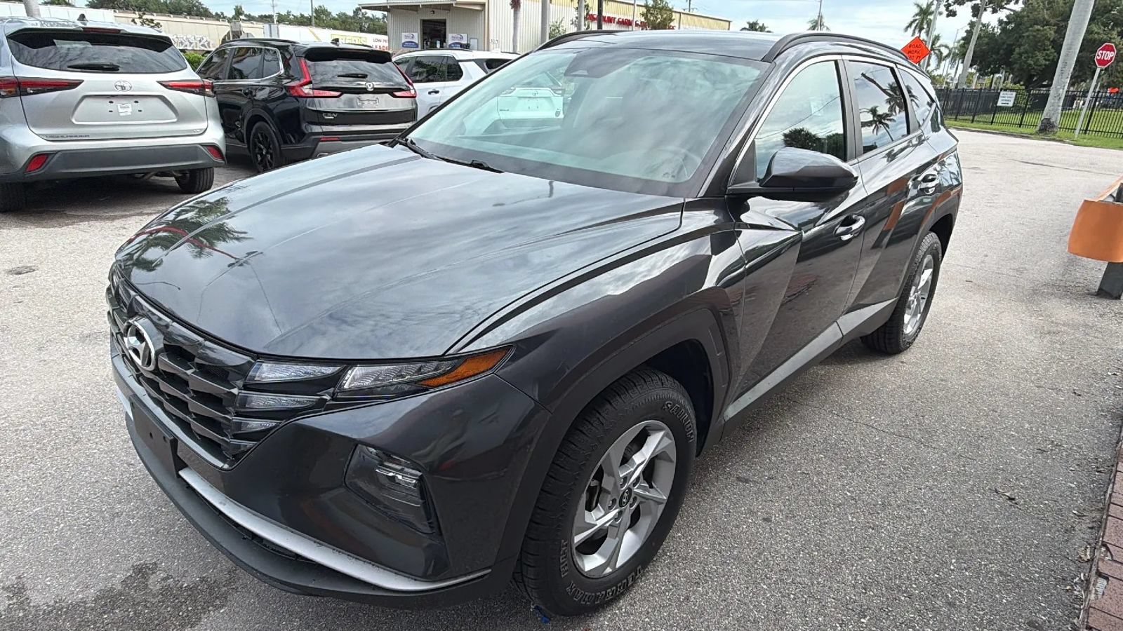 Used 2024 Hyundai Tucson SEL AWD/4WD image 2