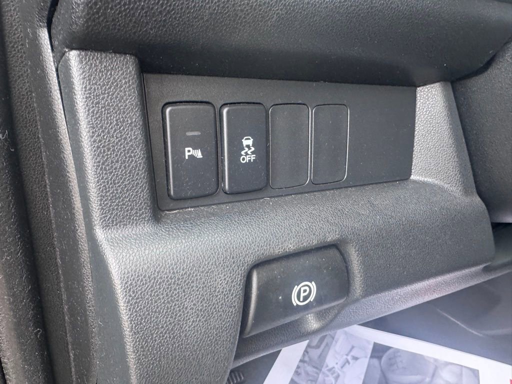 Used 2015 Honda Pilot Touring image 14