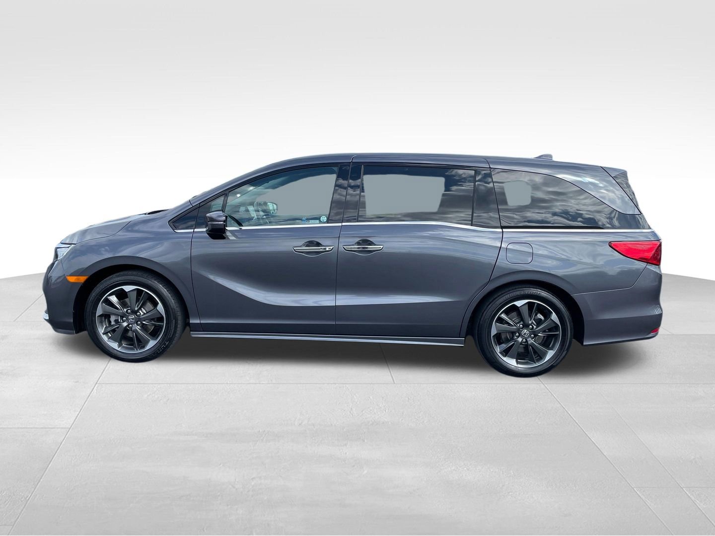 Used 2023 Honda Odyssey Elite image 18