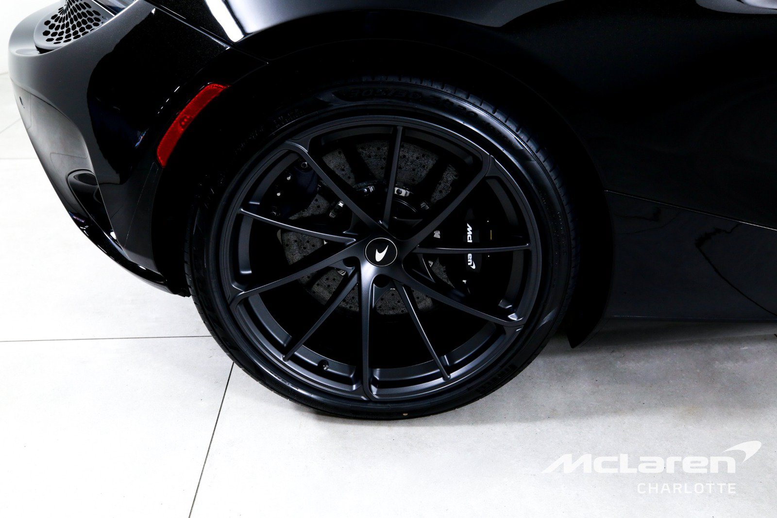 New 2027 McLaren 750S RWD image 27