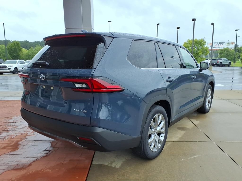 New 2026 Toyota Grand Highlander FWD image 3